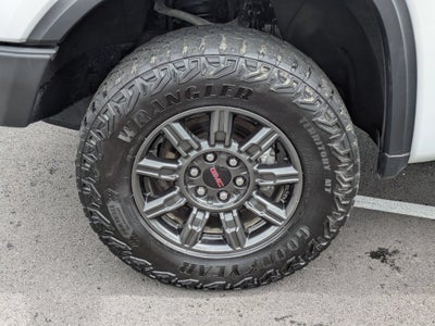2024 GMC Sierra 1500 AT4X