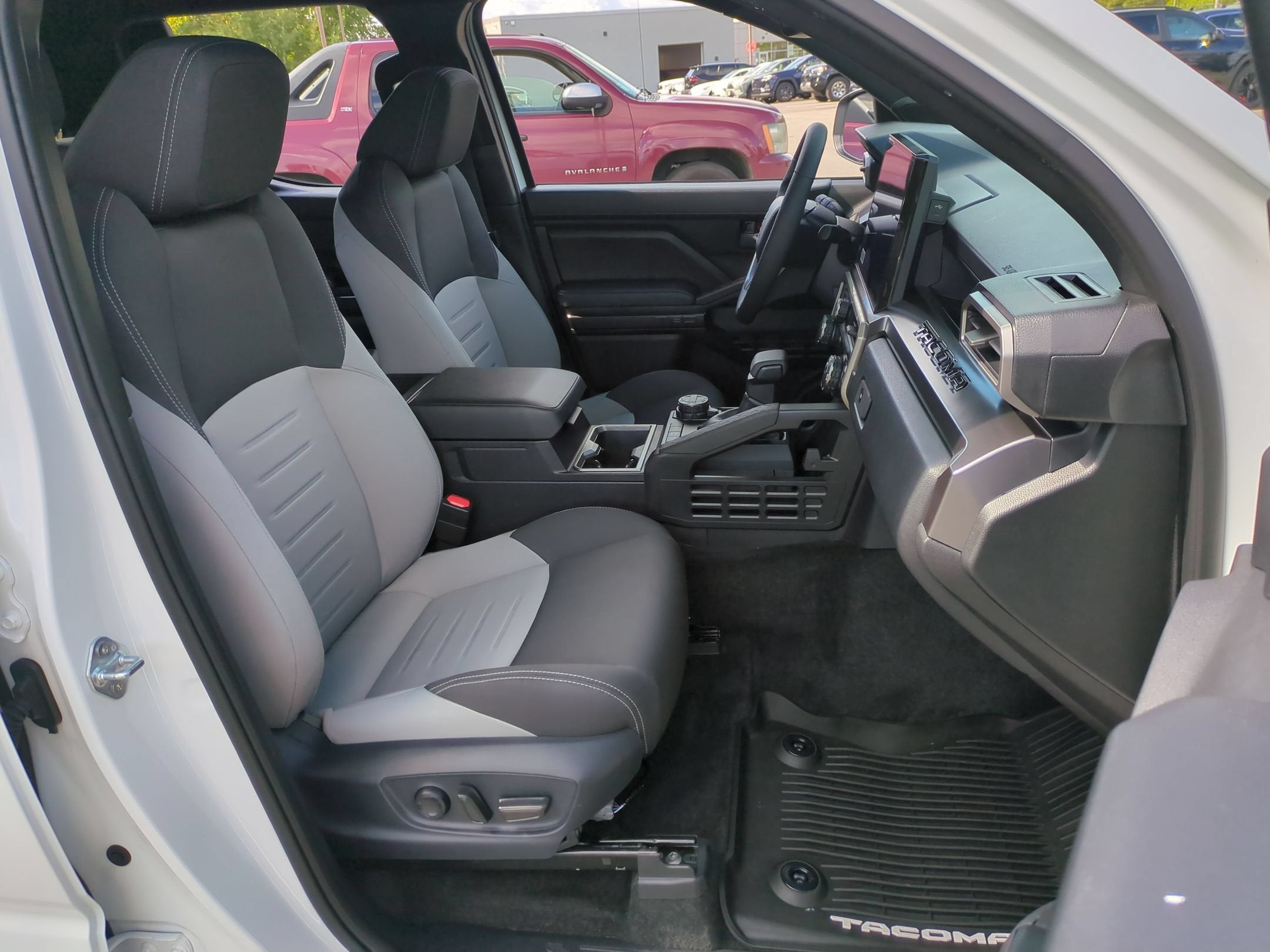 2025 Toyota Tacoma 4WD Base