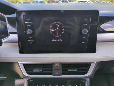 2025 Volkswagen Taos SE