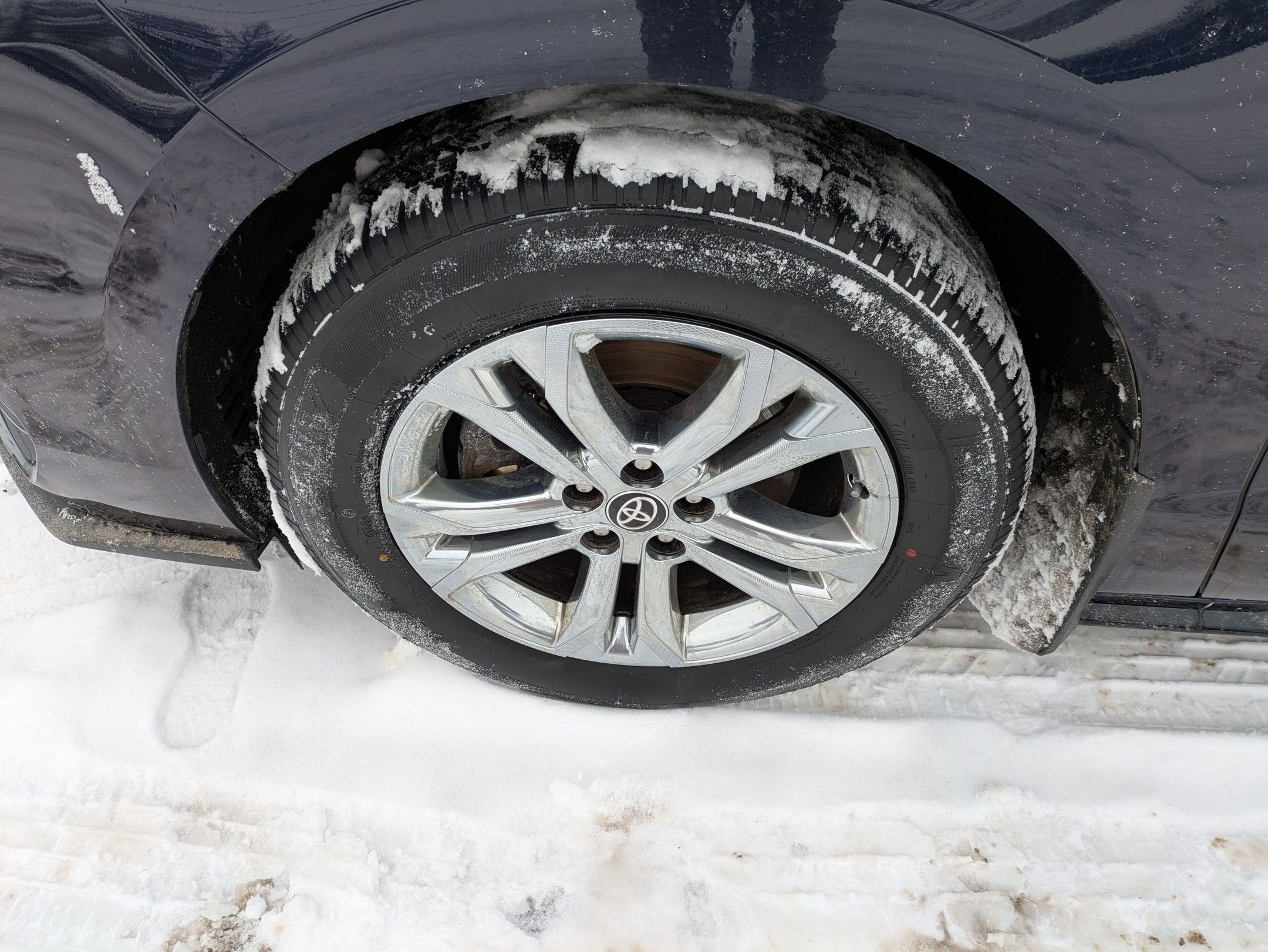 2023 Toyota Sienna Base