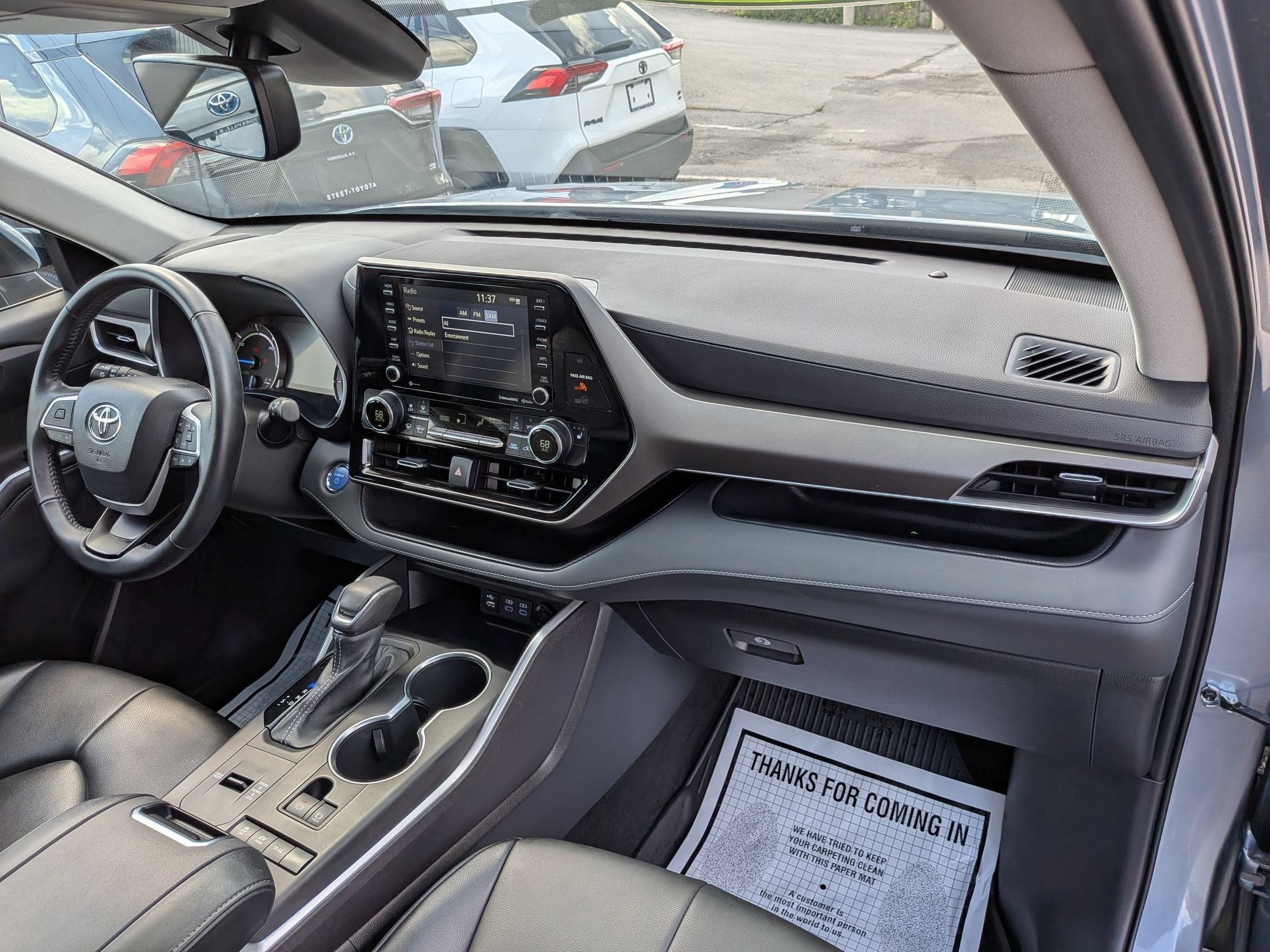 2022 Toyota Highlander Base