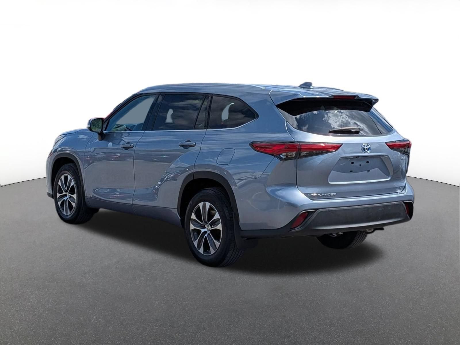 2022 Toyota Highlander Base