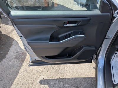 2022 Toyota Highlander Base