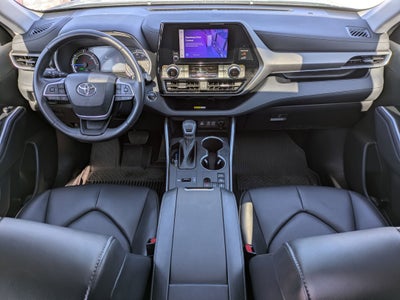 2023 Toyota Highlander Base
