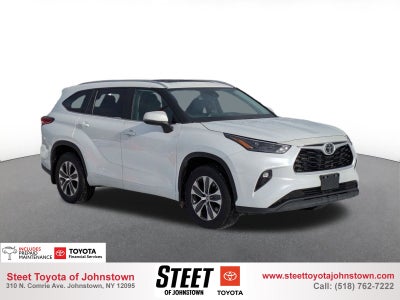 2023 Toyota Highlander Base