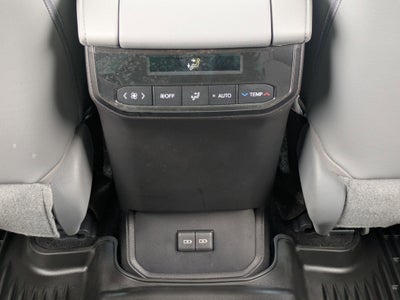 2023 Toyota Highlander Base