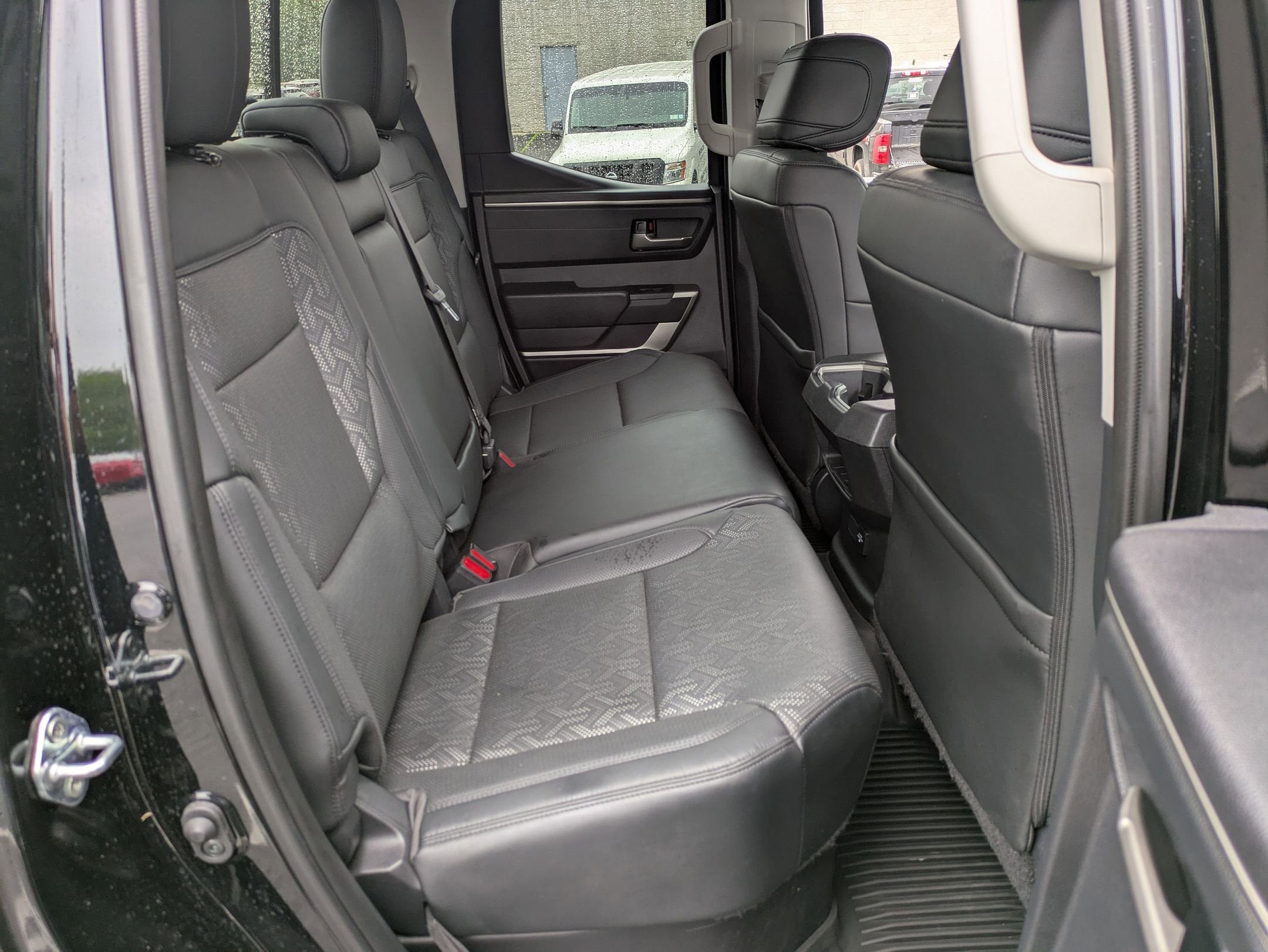 2022 Toyota Tundra 4WD SR5