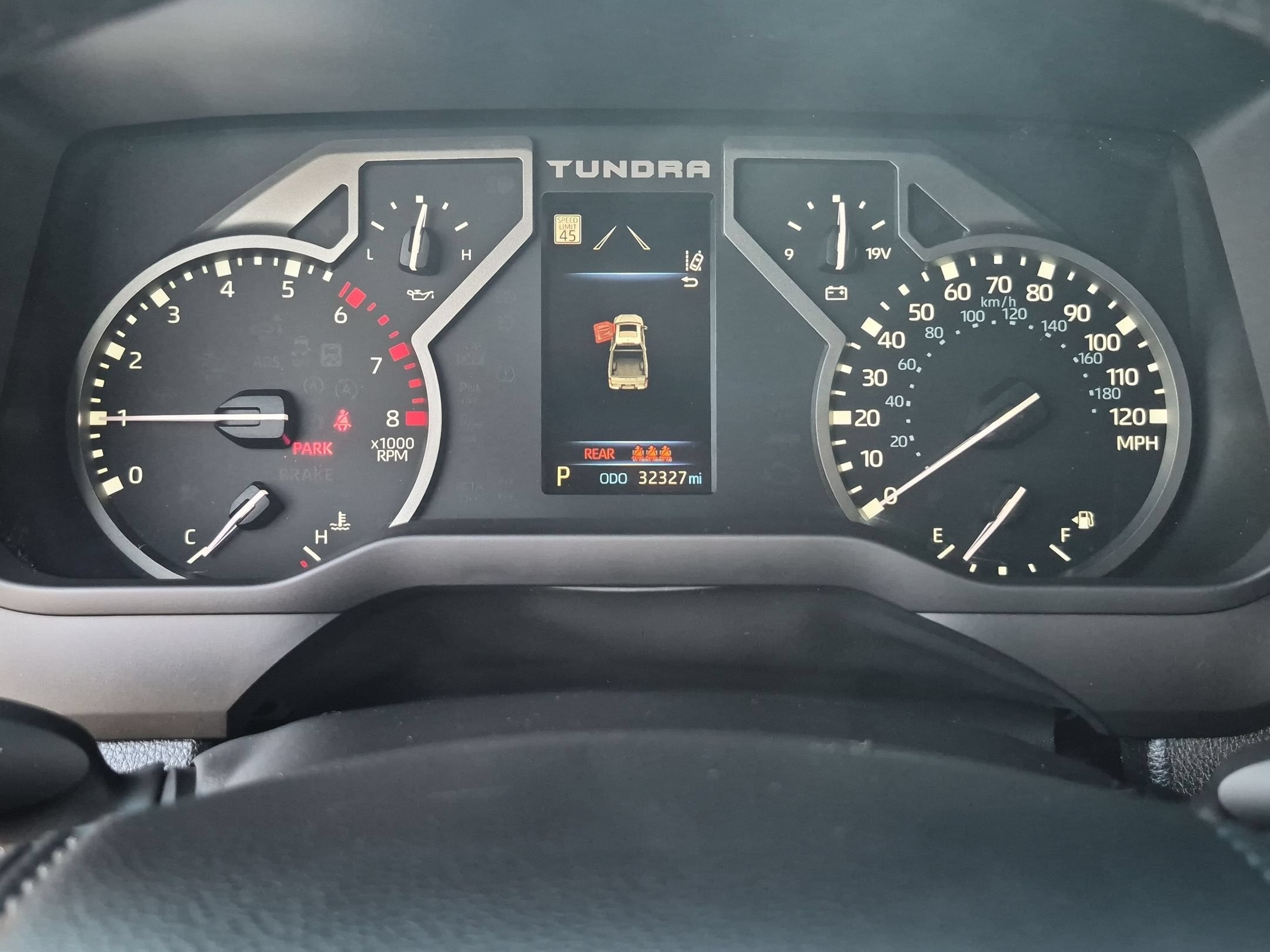 2023 Toyota Tundra 4WD SR5