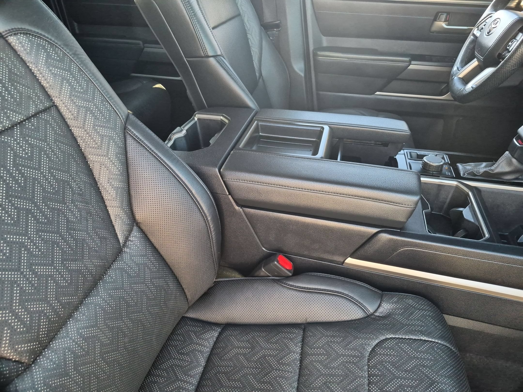 2023 Toyota Tundra 4WD SR5