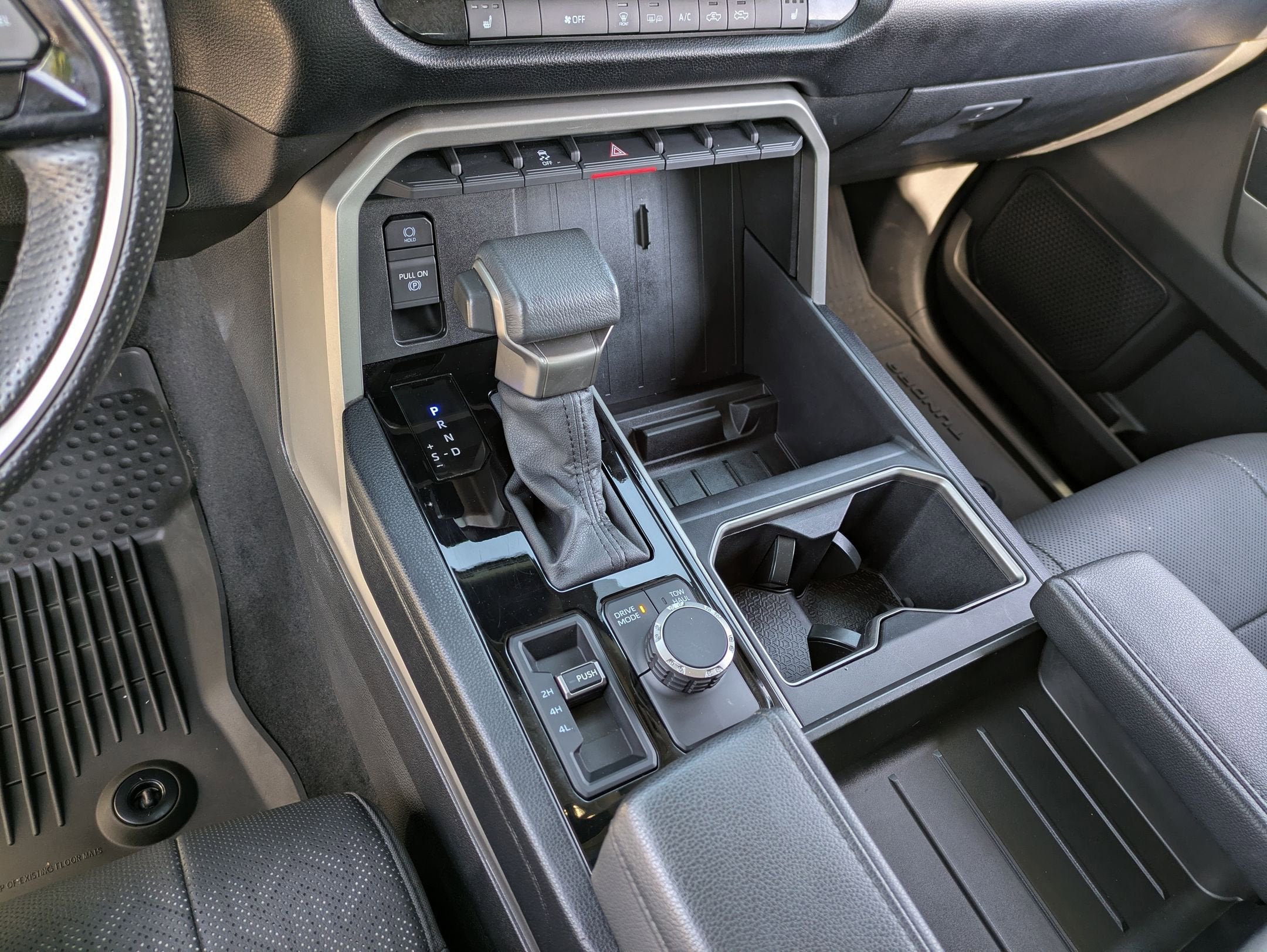 2024 Toyota Tundra 4WD SR5
