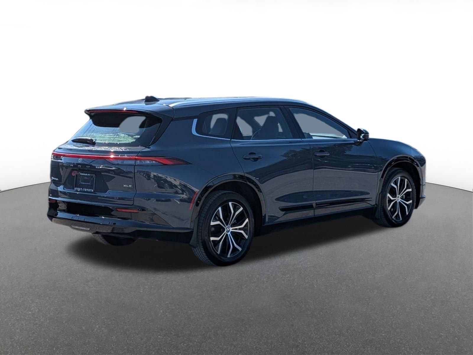 2025 Toyota Crown Signia Base