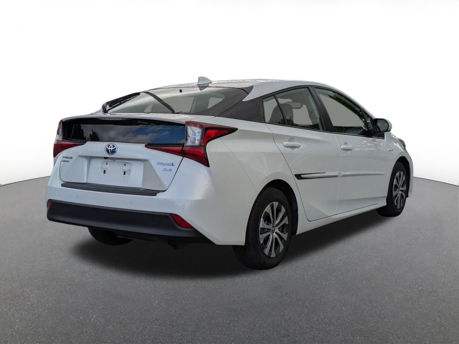 2022 Toyota Prius XLE