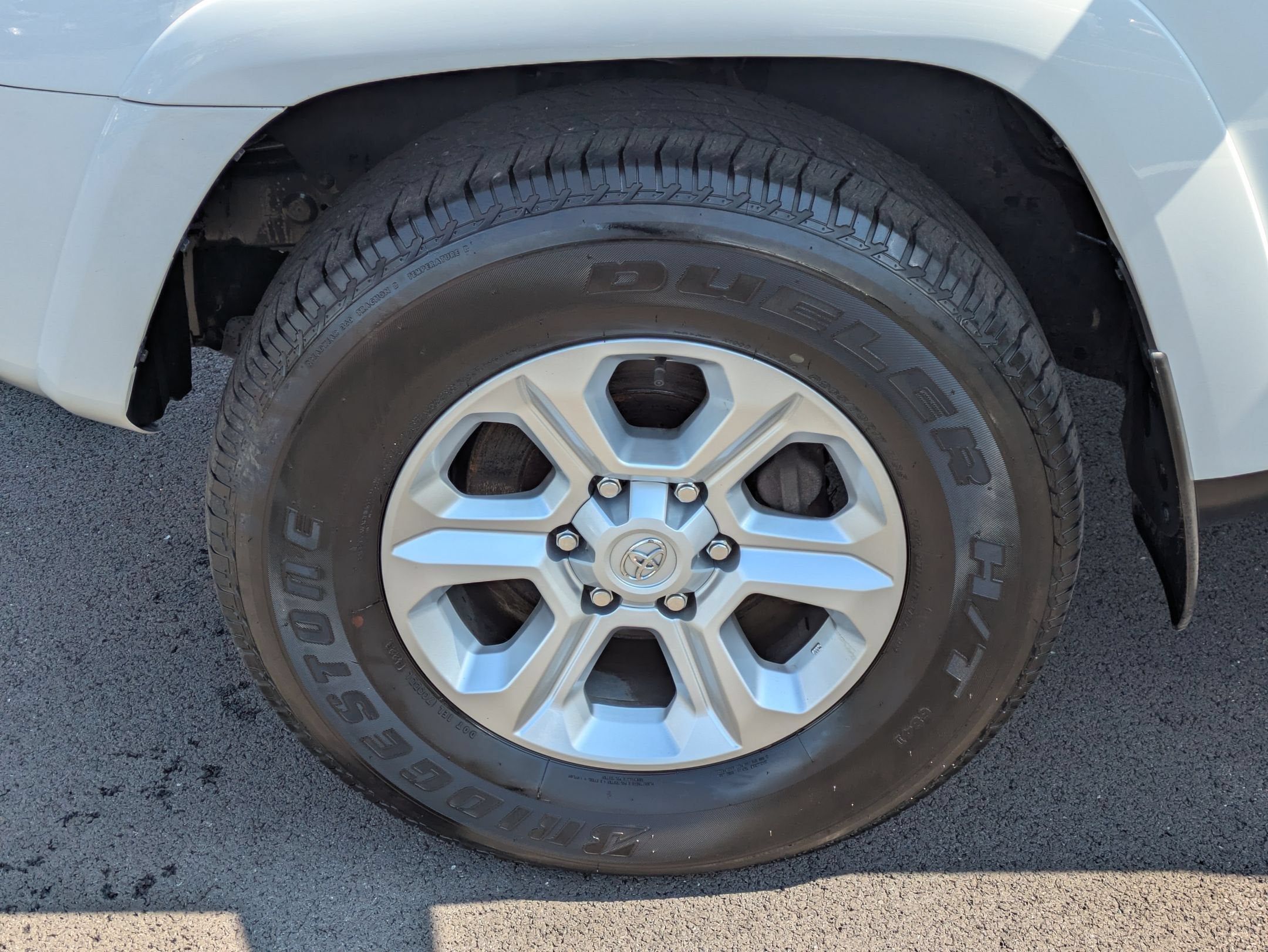 2024 Toyota 4Runner SR5