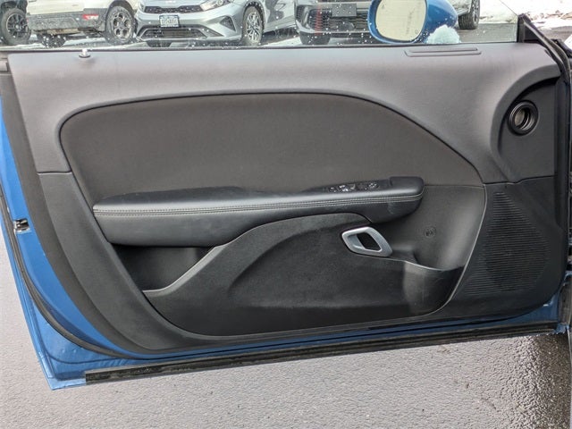 2022 Dodge Challenger SXT