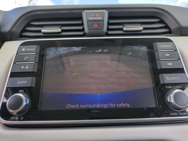 2021 Nissan Versa 1.6 SV