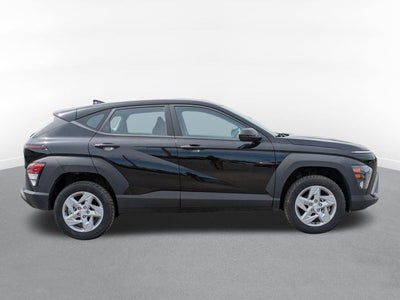 2025 Hyundai Kona SE