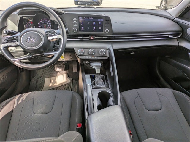 2021 Hyundai Elantra SE