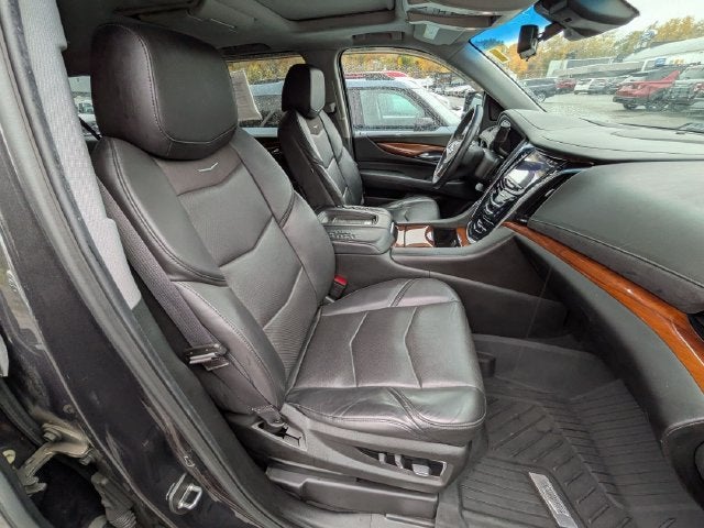 2017 Cadillac Escalade ESV Premium