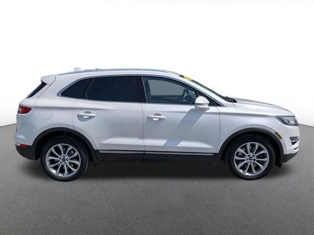 2016 Lincoln MKC Select
