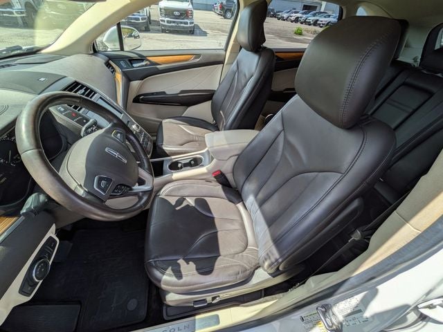 2016 Lincoln MKC Select