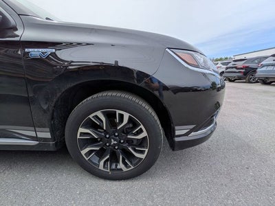 2018 Mitsubishi Outlander PHEV Base