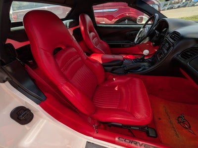2002 Chevrolet Corvette Base Convertible 1SC