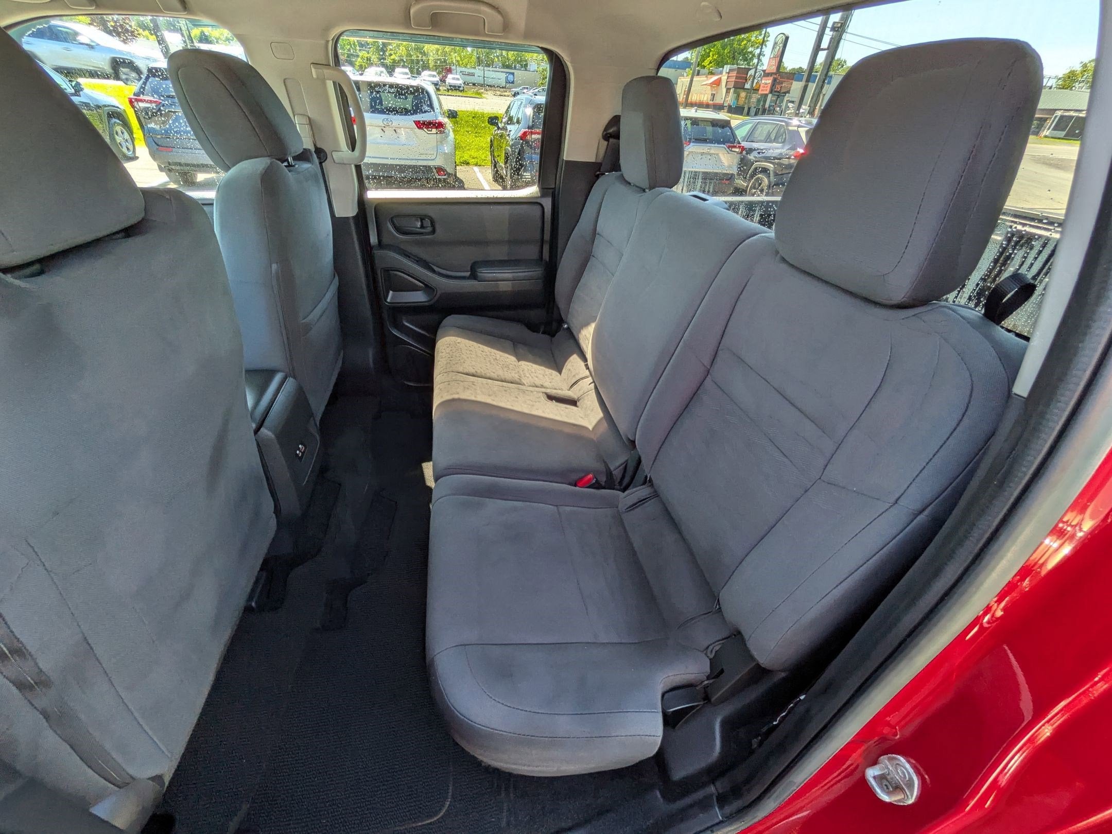 2023 Nissan Frontier S