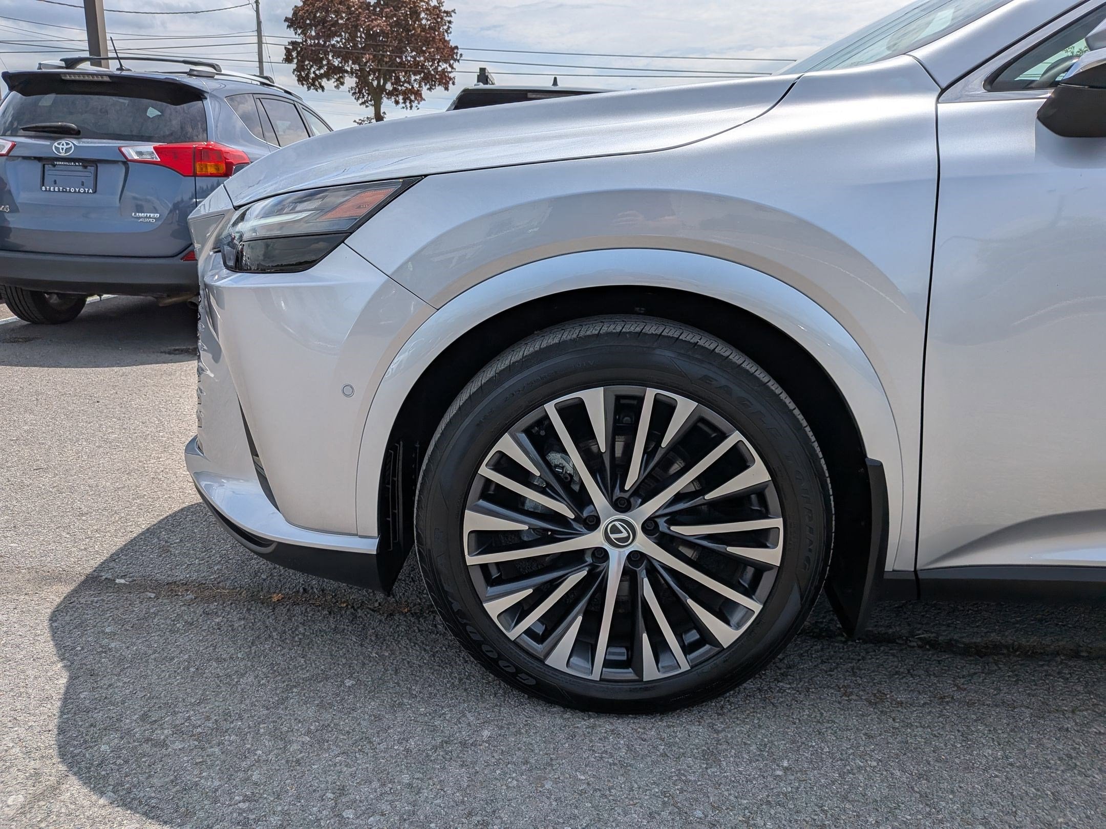 2023 Lexus RX 350h Premium Plus
