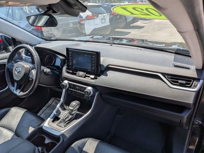 2021 Toyota RAV4 XLE Premium