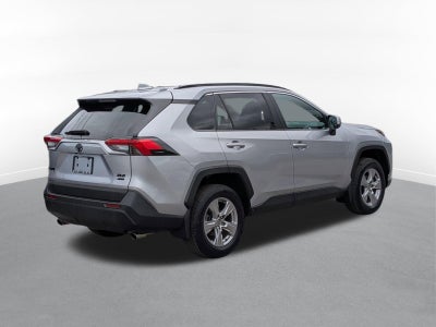 2023 Toyota RAV4 XLE w/ Convenience & Cold Weather Pkg