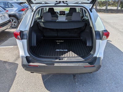 2023 Toyota RAV4 XLE w/ Convenience & Cold Weather Pkg