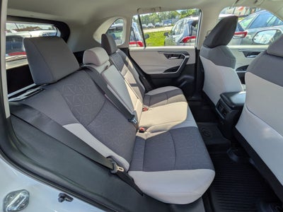 2023 Toyota RAV4 XLE w/ Convenience & Cold Weather Pkg