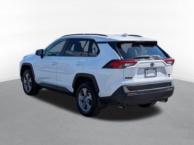 2023 Toyota RAV4 XLE w/ Convenience & Cold Weather Pkg