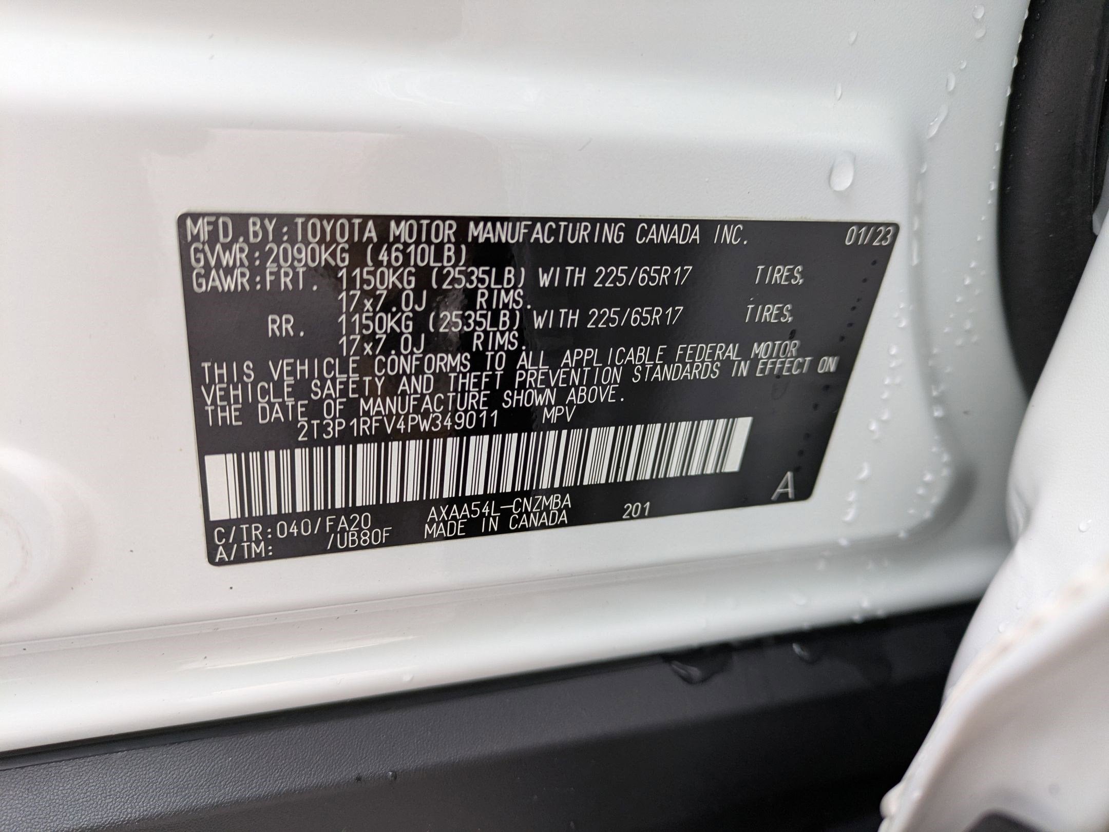 2023 Toyota RAV4 XLE