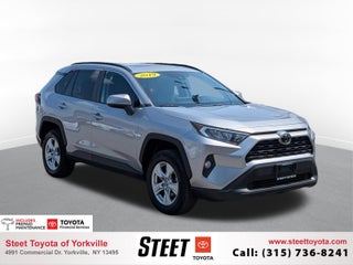 2019 Toyota RAV4 XLE w/ Convenience &amp; Cold Weather Pkg