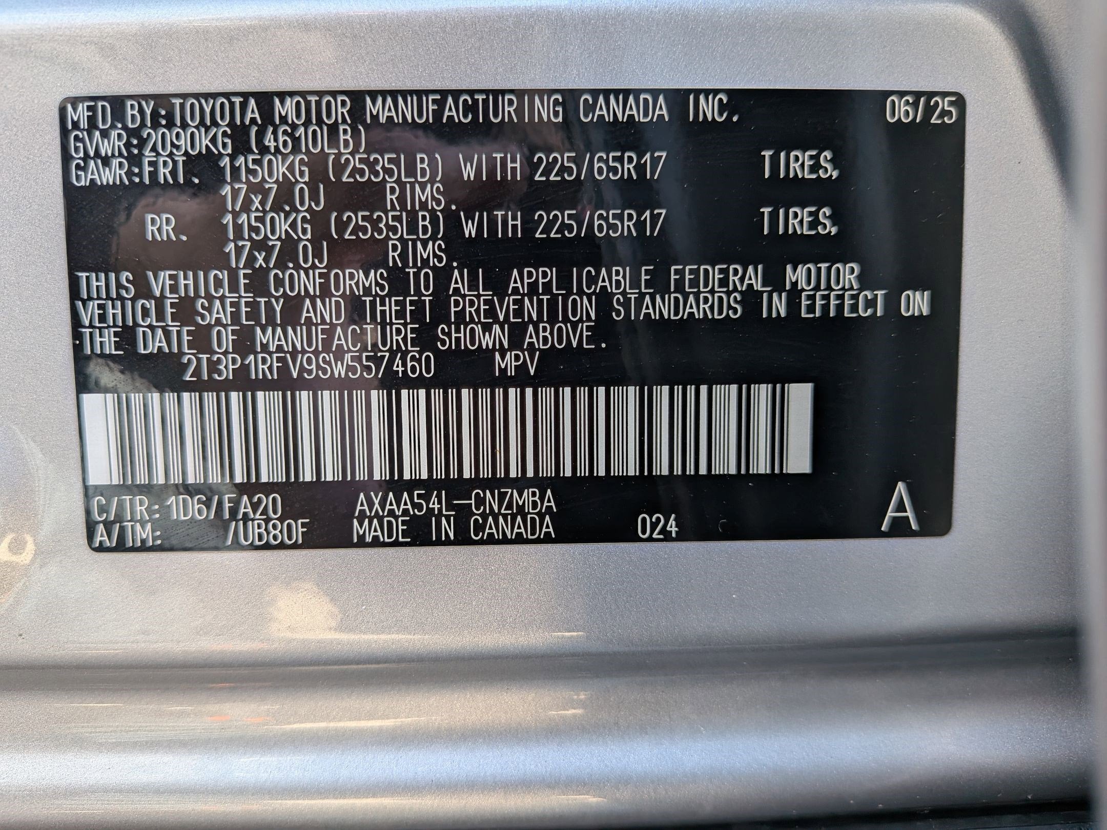 2025 Toyota RAV4 XLE w/ Convenience & Cold Weather Pkg