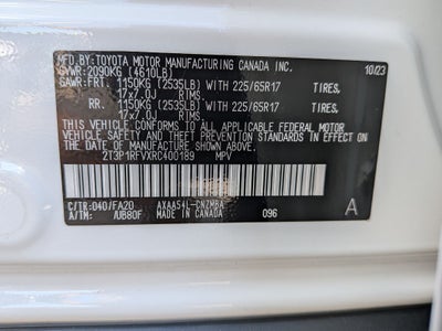 2024 Toyota RAV4 XLE w/ Convenience & Cold Weather Pkg