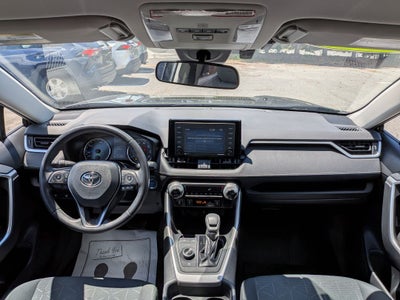 2020 Toyota RAV4 Hybrid XLE w/ Cold Weather Pkg