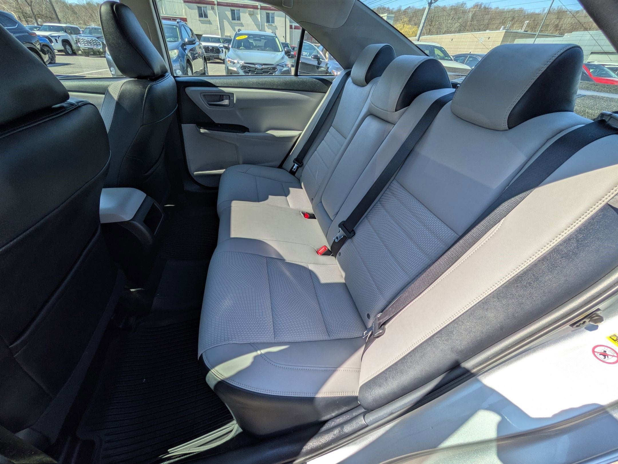 2016 Toyota Camry SE