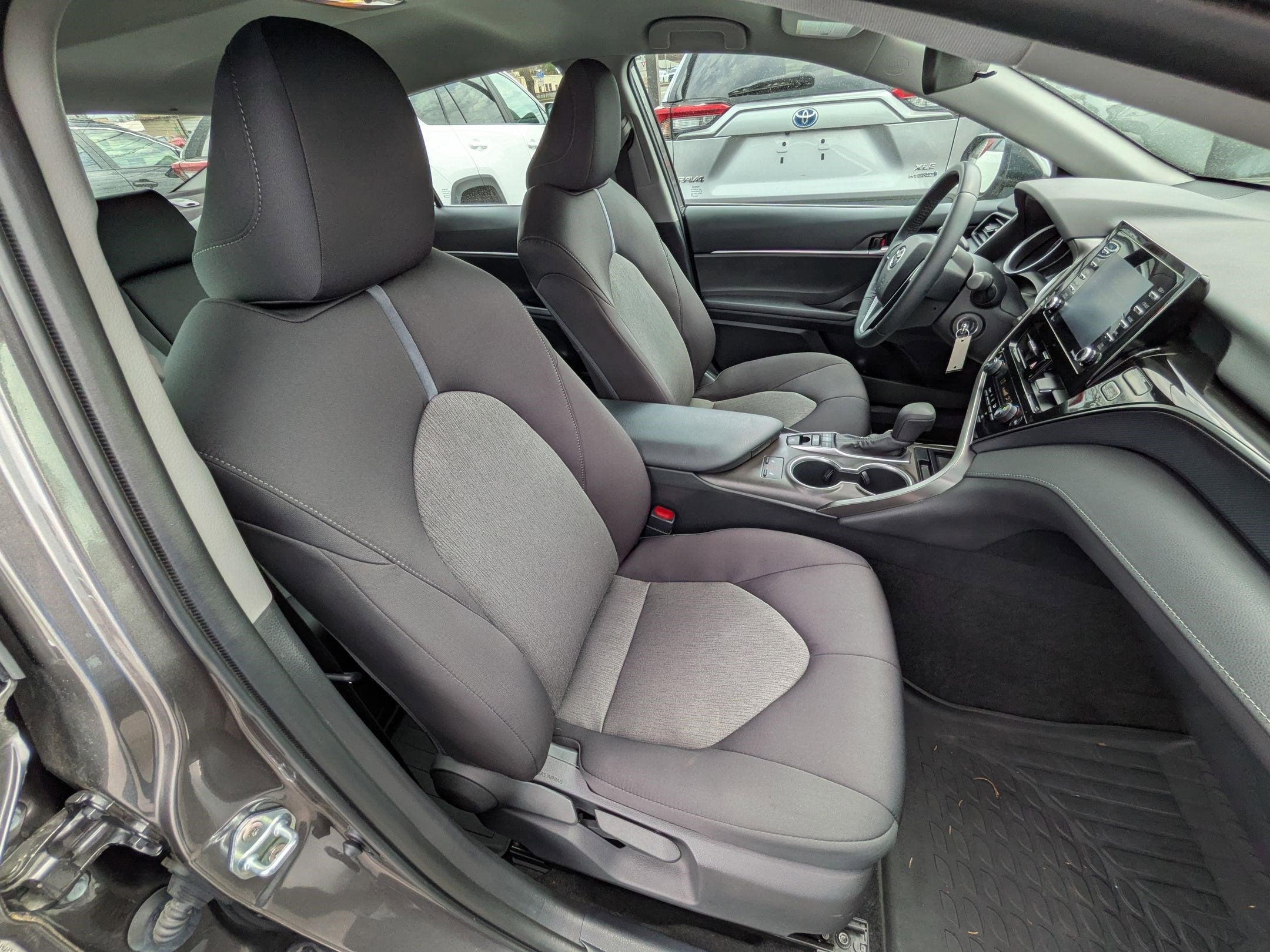 2022 Toyota Camry LE w/ Cold Weather Pkg