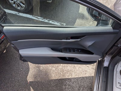 2022 Toyota Camry LE AWD