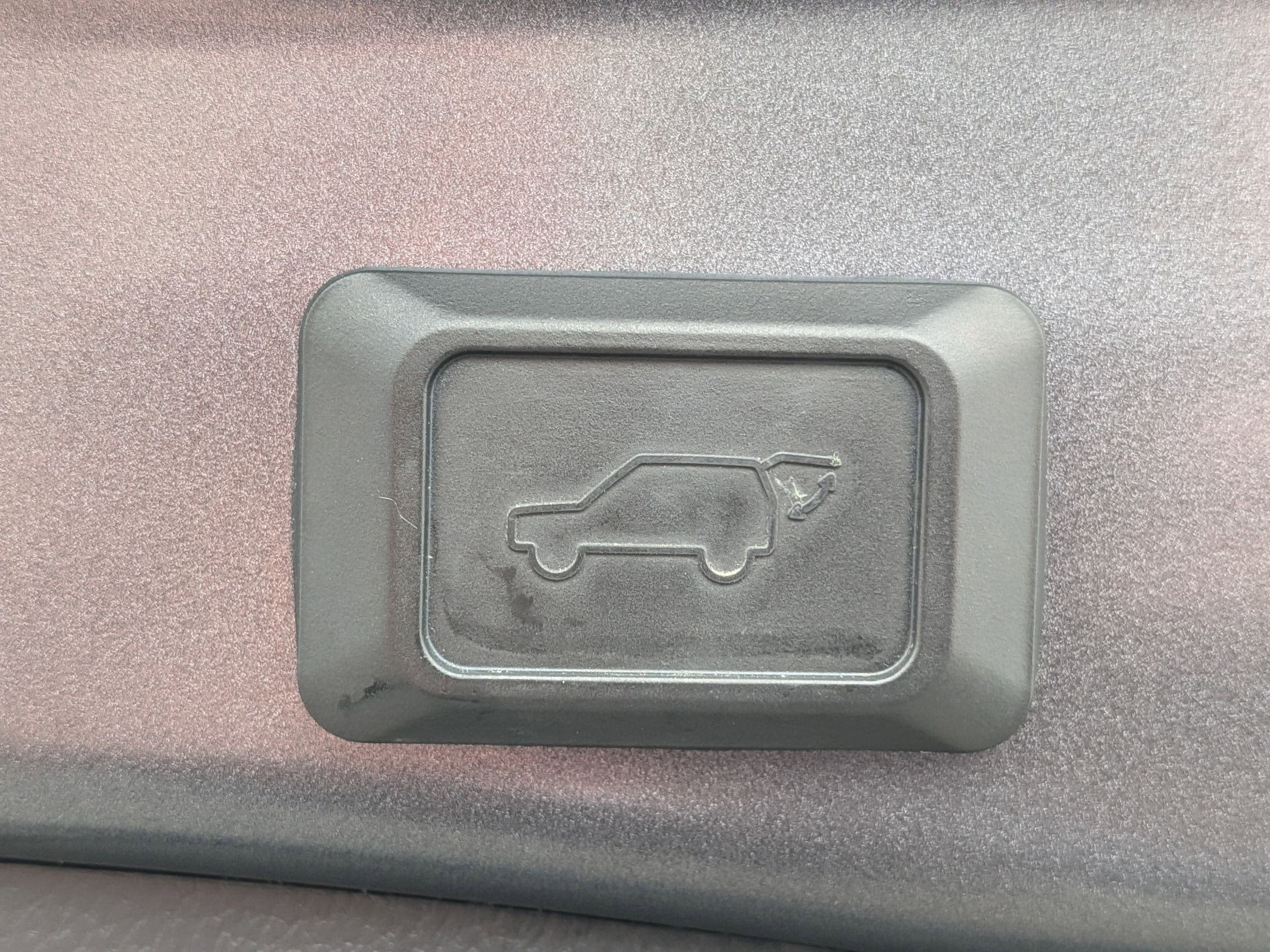 2022 Toyota RAV4 Hybrid XLE Premium w/ Premium Weather Pkg