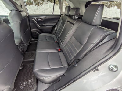 2023 Toyota RAV4 Hybrid XLE Premium w/ Cold Weather Pkg