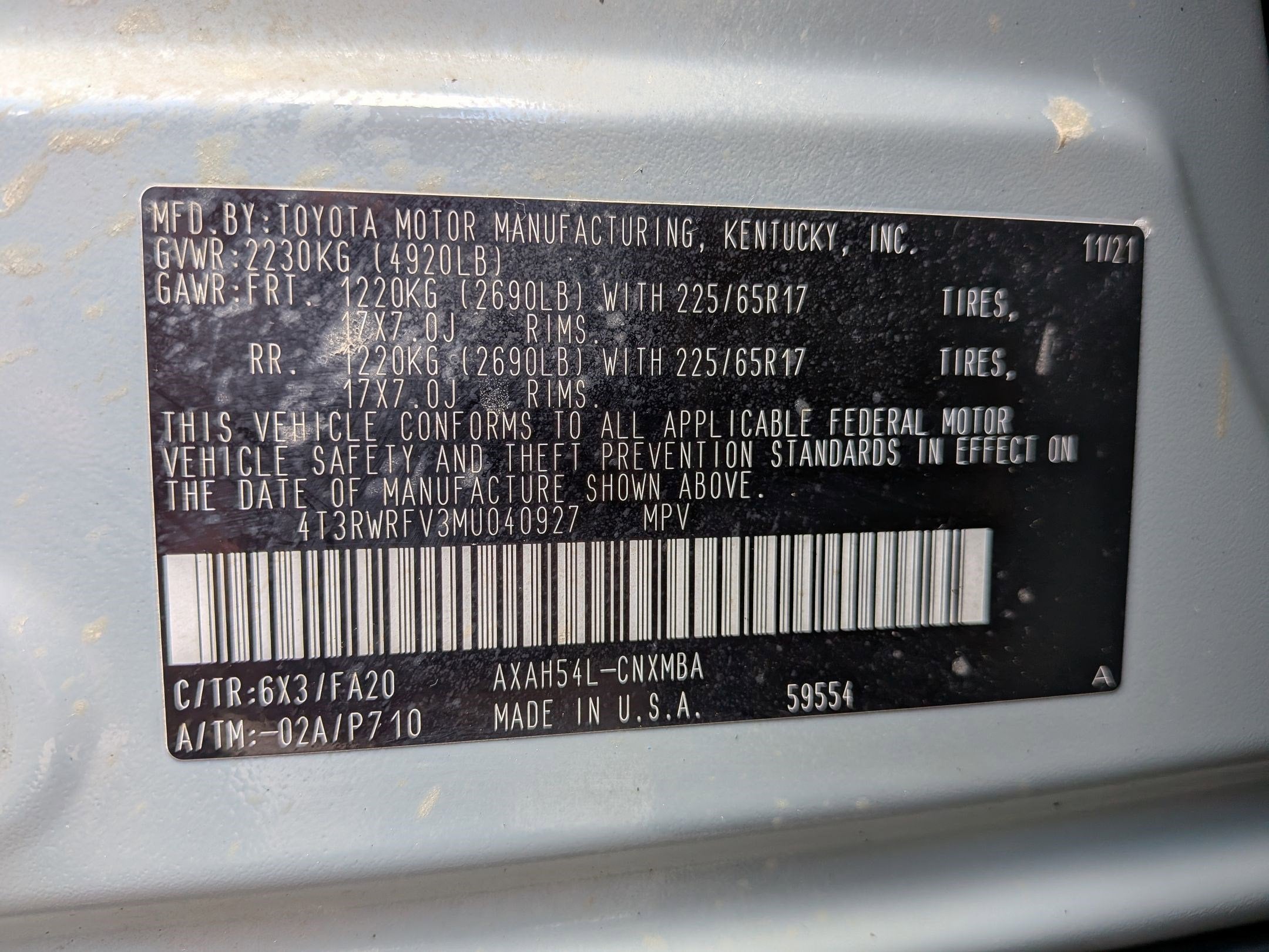 2021 Toyota RAV4 Hybrid XLE w/ Cold Weather Pkg