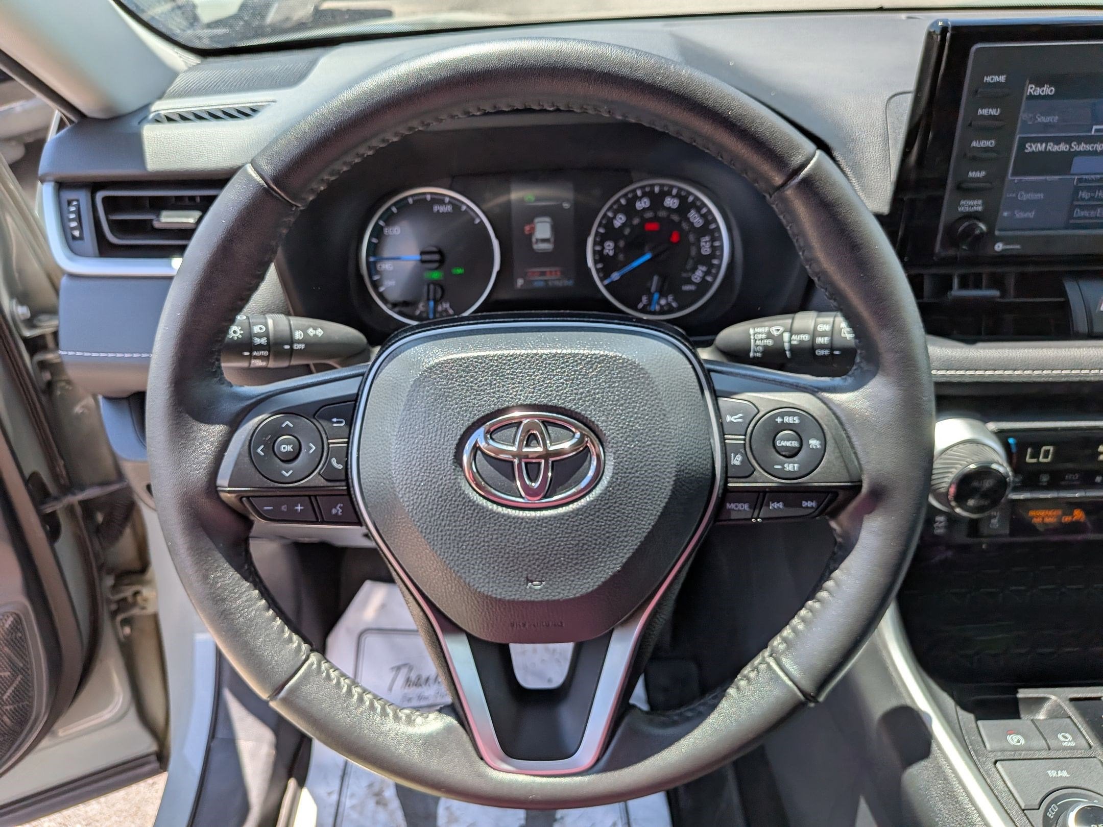 2021 Toyota RAV4 Hybrid XLE w/ Cold Weather Pkg