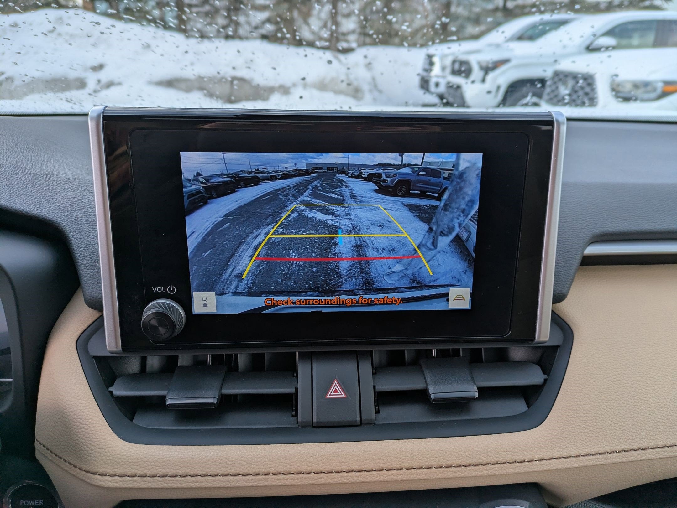 2024 Toyota RAV4 Hybrid XLE w/ Convenience & Cold Weather Pkg