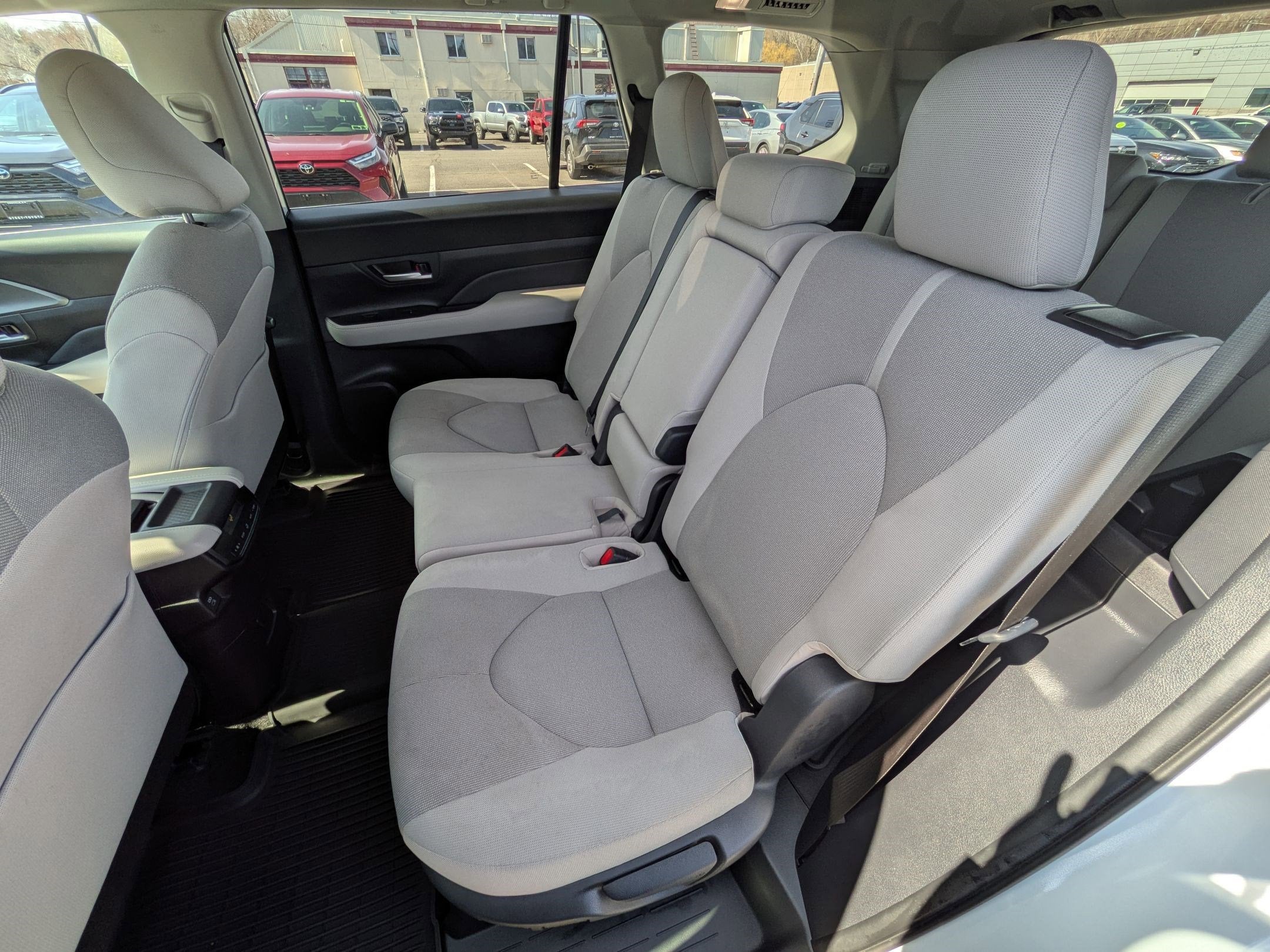 2026 Toyota Grand Highlander LE