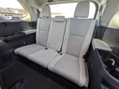 2026 Toyota Grand Highlander LE