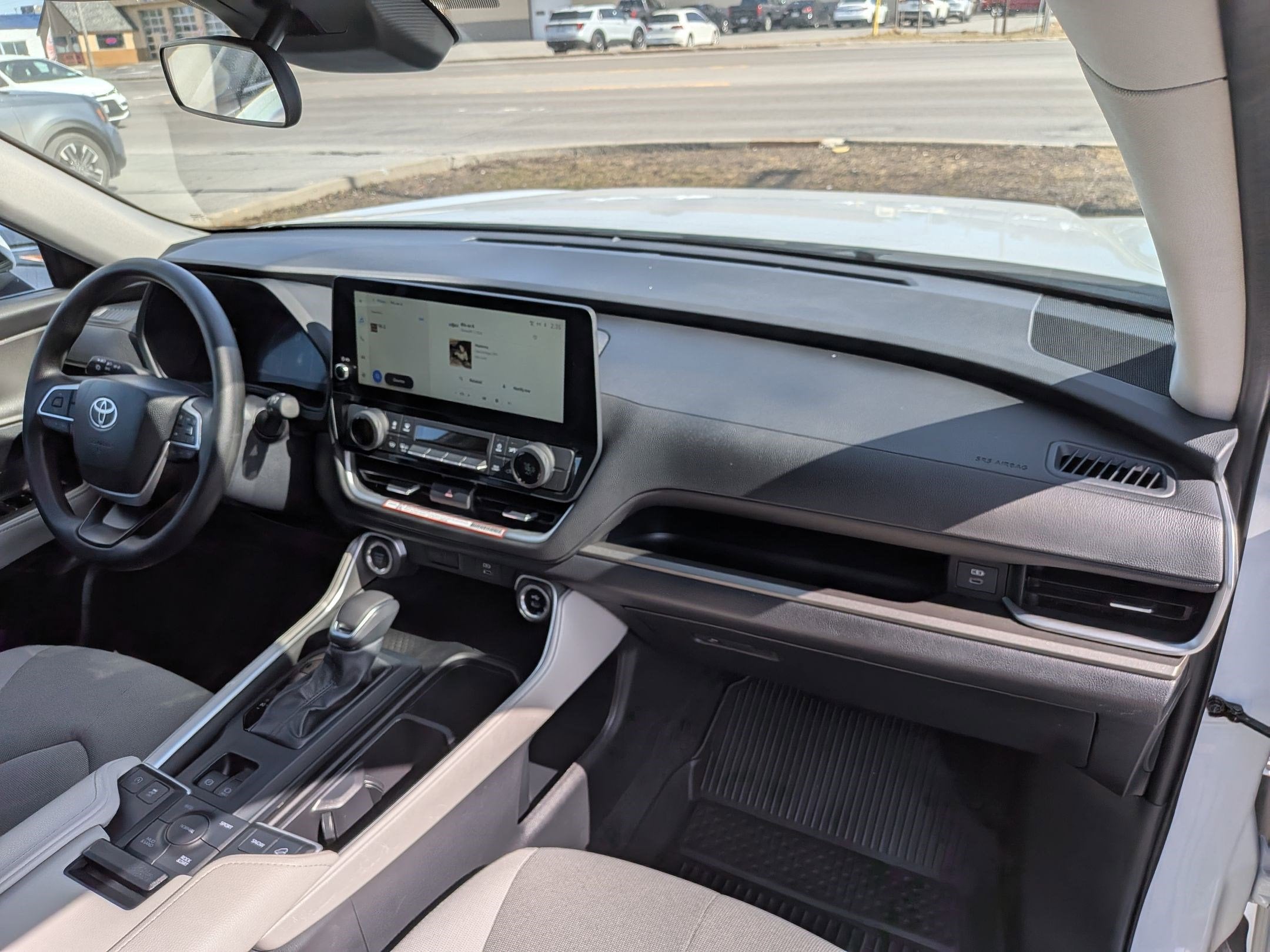 2026 Toyota Grand Highlander LE