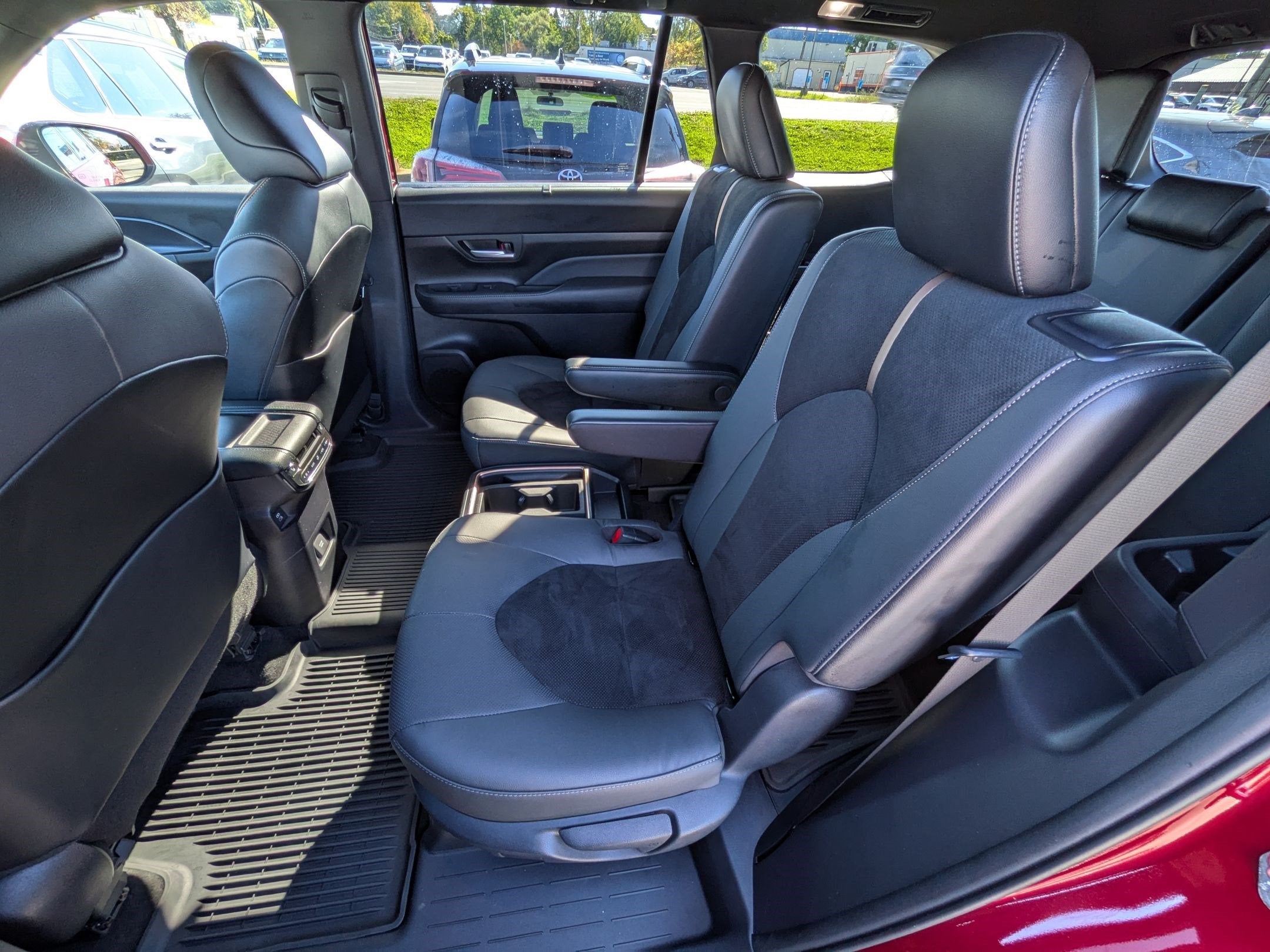 2024 Toyota Grand Highlander Hybrid MAX Limited